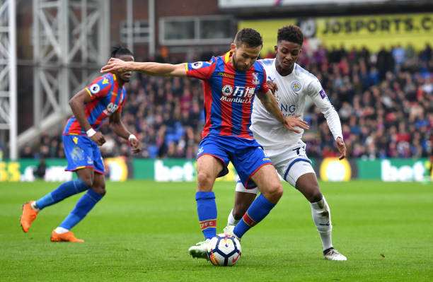 依靠其稳固 依靠其稳固