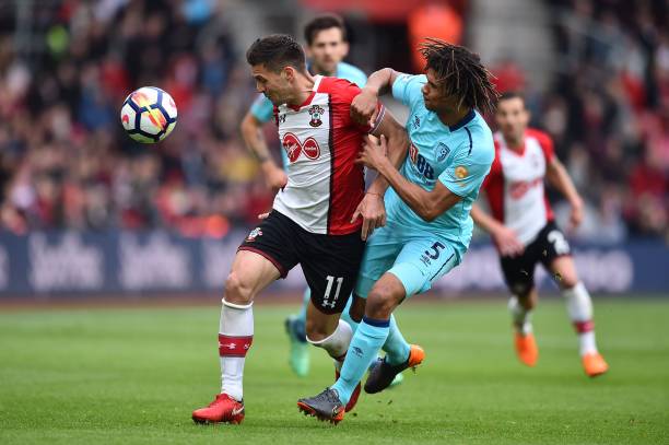 足球界引发 足球界引发