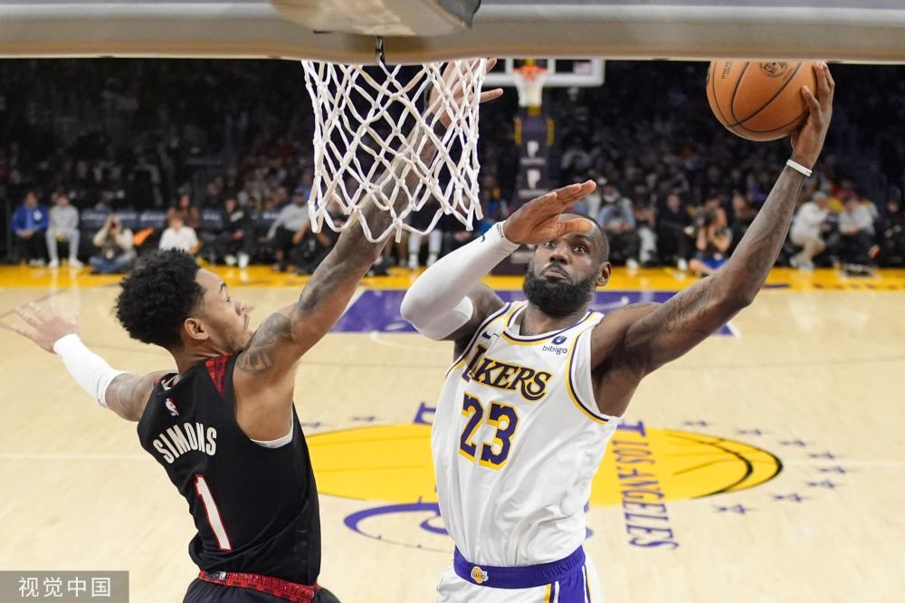 展现了他的 展现了他的