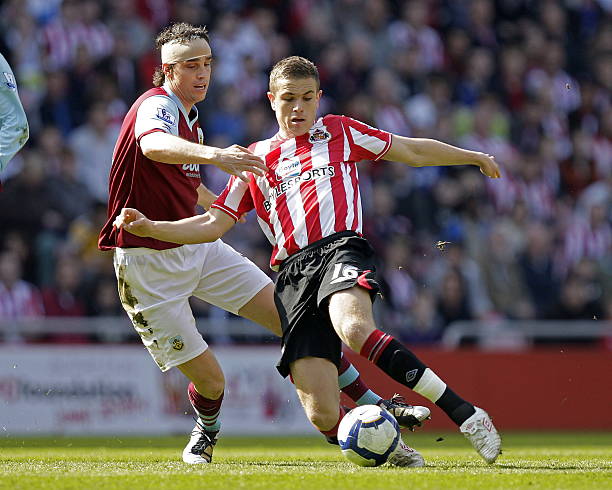 献了多粒关 献了多粒关